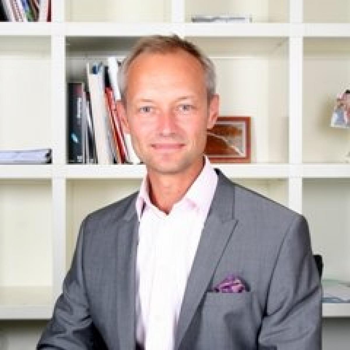 Henrik Gavelli, Sales Director, Redpill Linpro