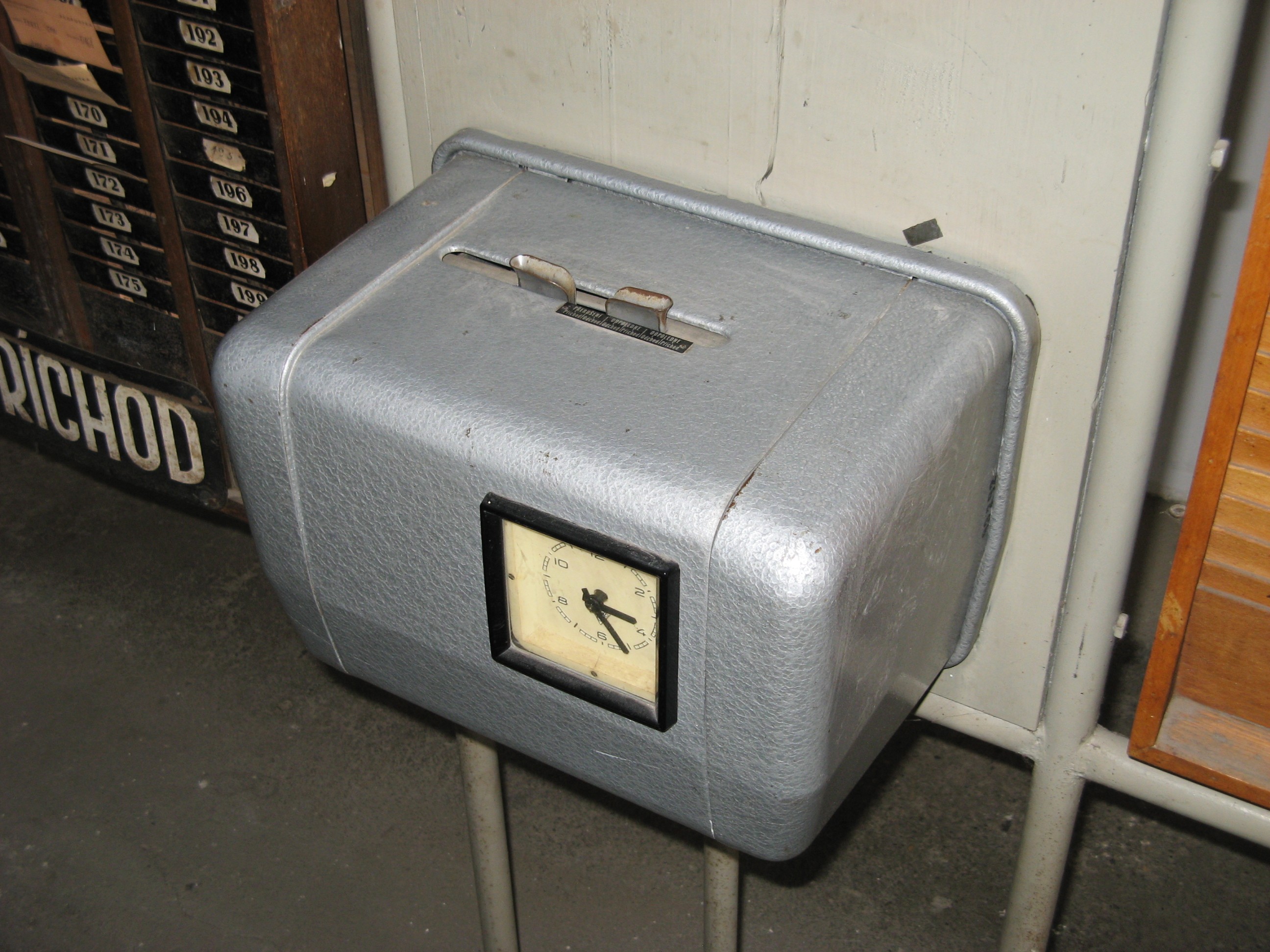 Time tracking systems - general thoughts